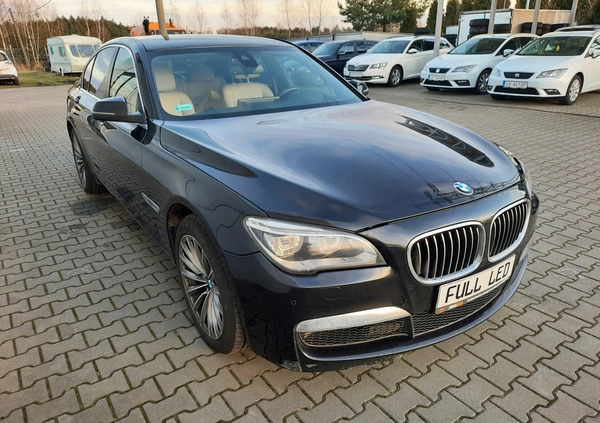 BMW Seria 7 cena 73000 przebieg: 243000, rok produkcji 2015 z Rybnik małe 191